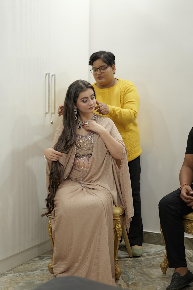 City Look Beauty Parlor & Academy