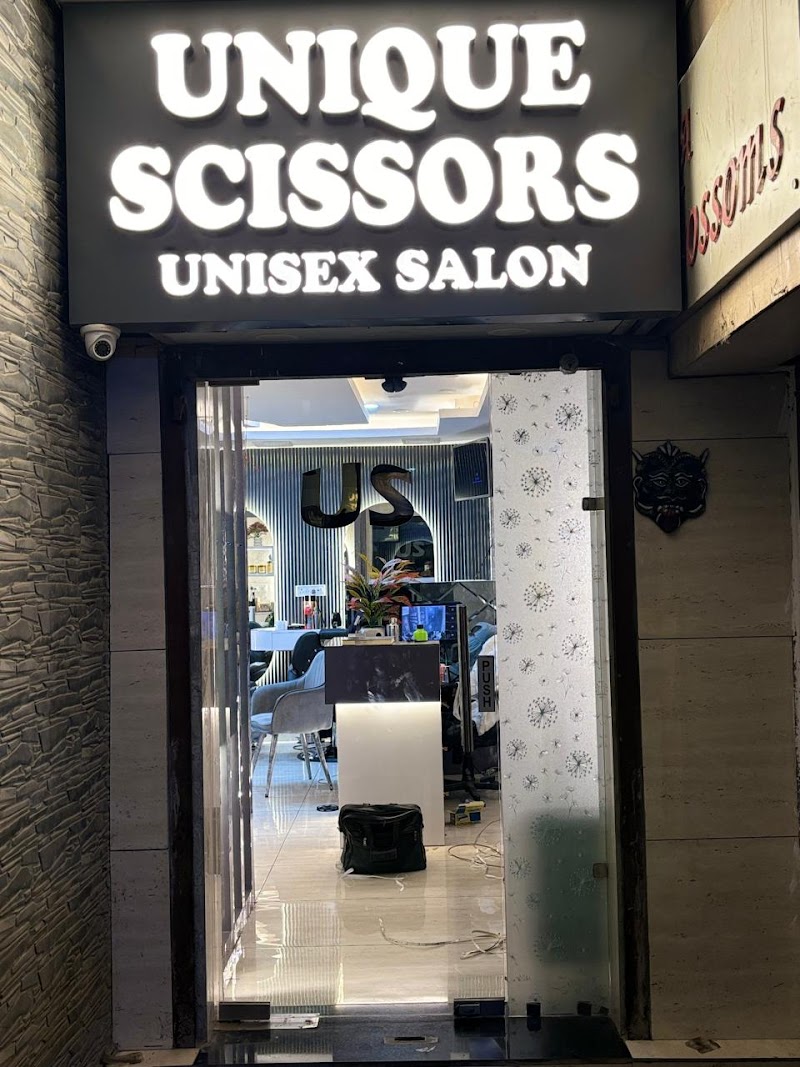 Unique Scissors Unisex Salon