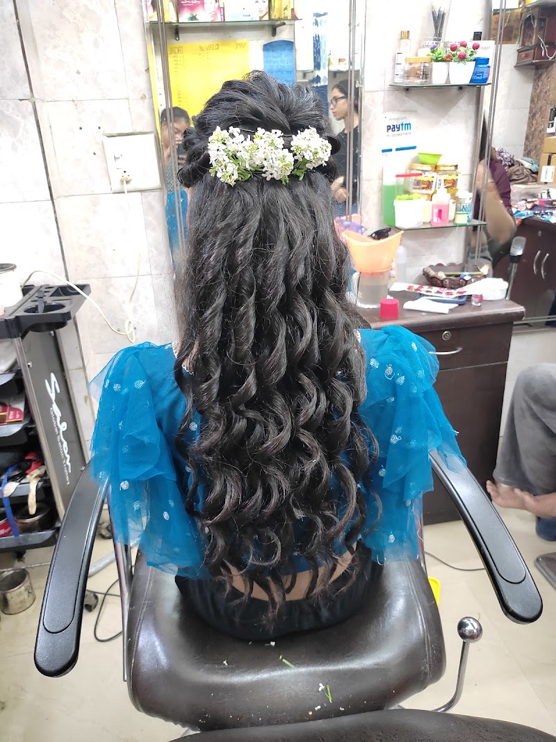 ARCHANA BEAUTY PARLOUR