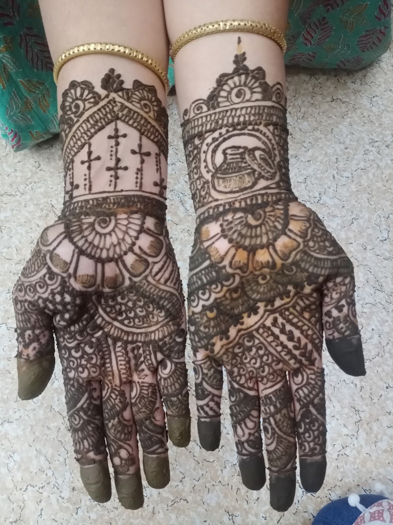 Asha Beauty Parlour And Cosmetics