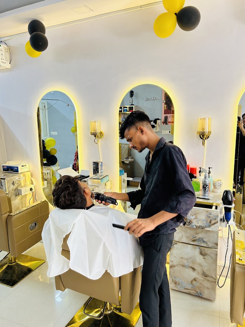 Dolly Beauty Clinic Unisex Salon