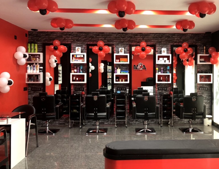 AM Unisex Salon & Spa