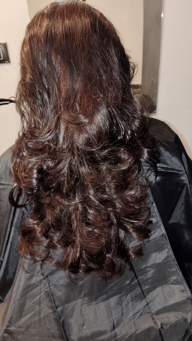 K K hair studio unisex salon - Bridal Makeup