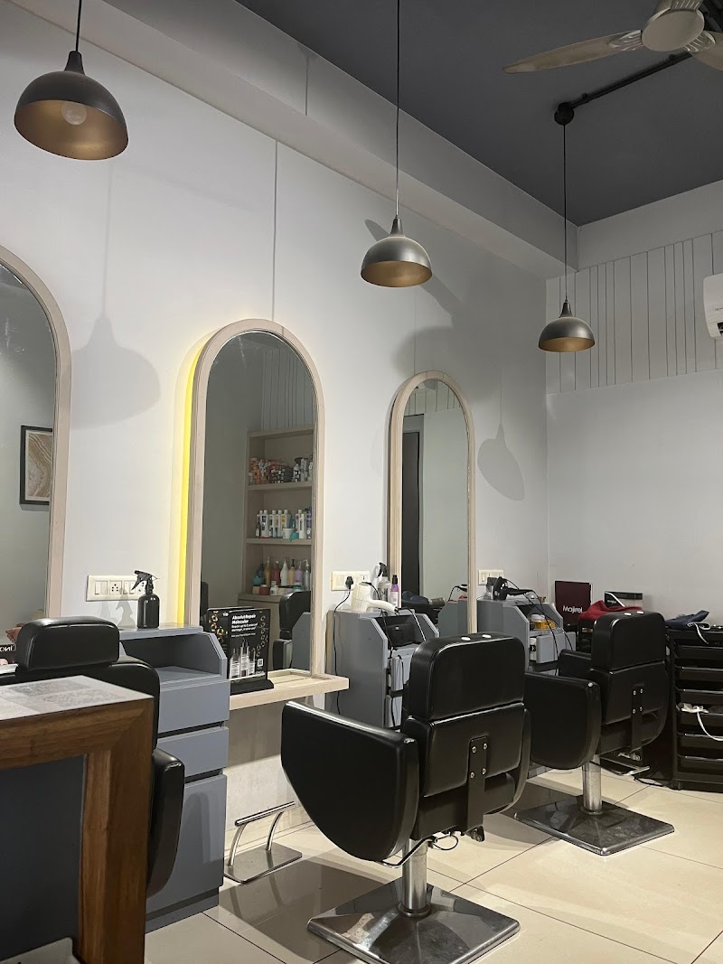 Bloom Salon