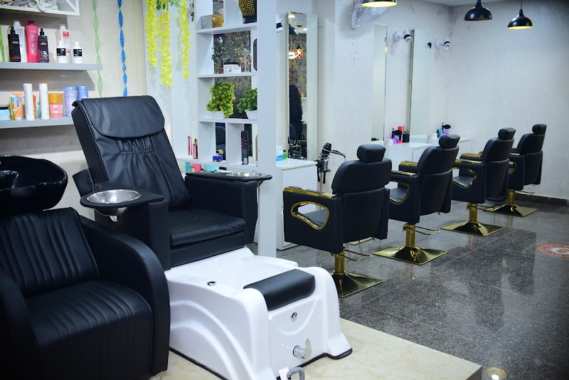 Studio 92 Unisex Salon