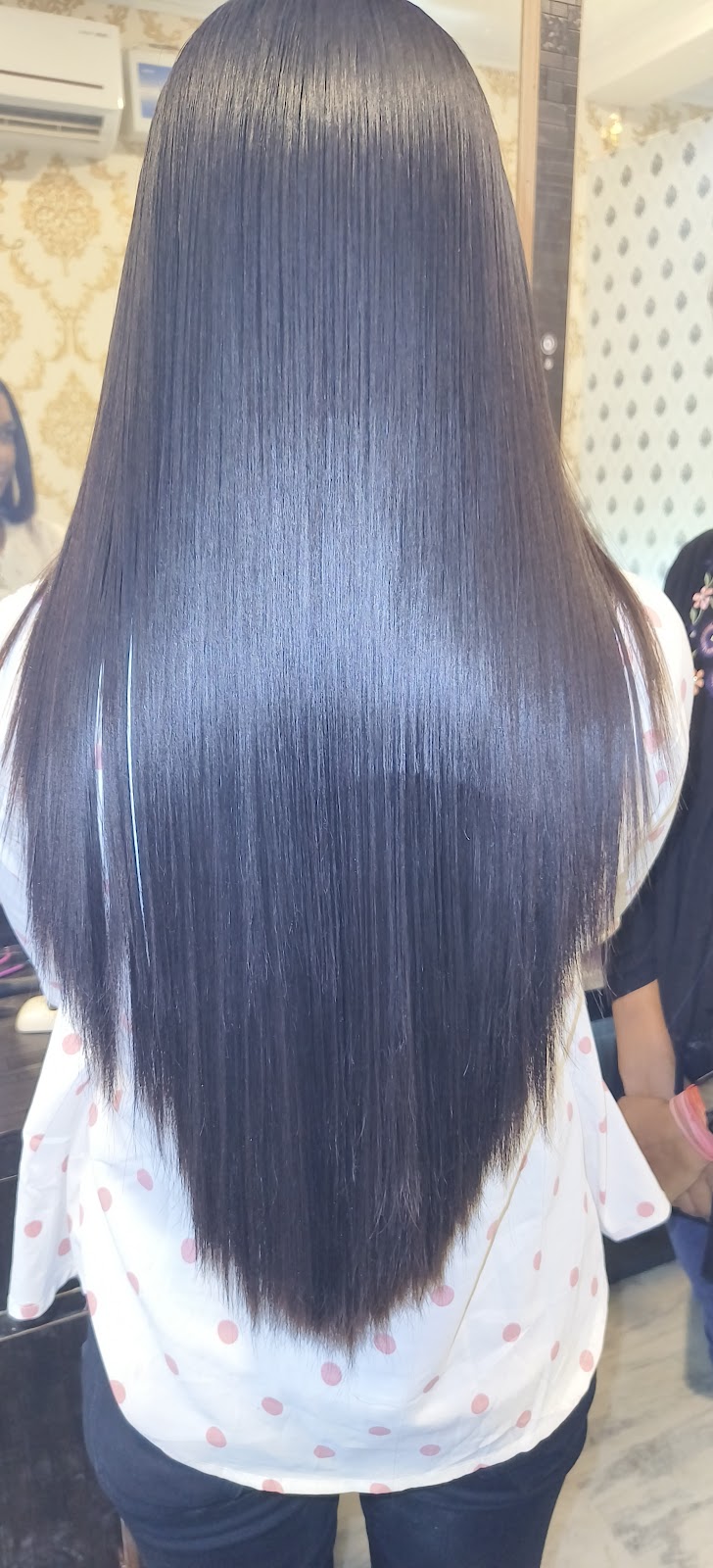 Arti Beauty Parlour (Best Beauty Parlour in Chapra)