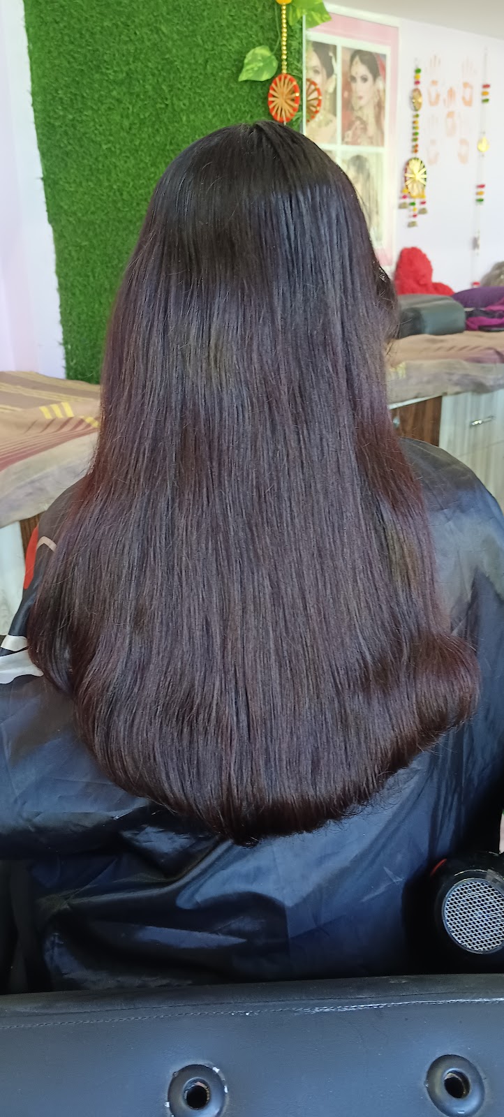 Divya Beauty Parlour Kawardha