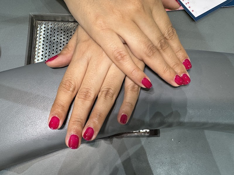 Ashni Desai - The Beauty Salon