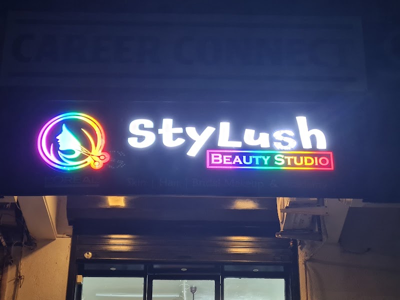 STYLUSH BEAUTY STUDIO | BEST LADIES SALON NEAR VALSAD