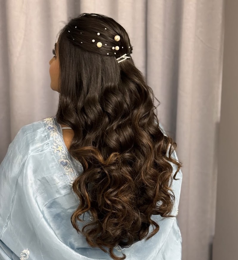Angel Beauty & Bridal Studio(Botad)
