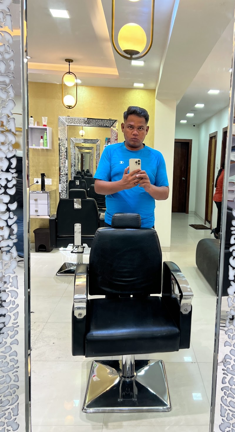 The Jawed Habib salon