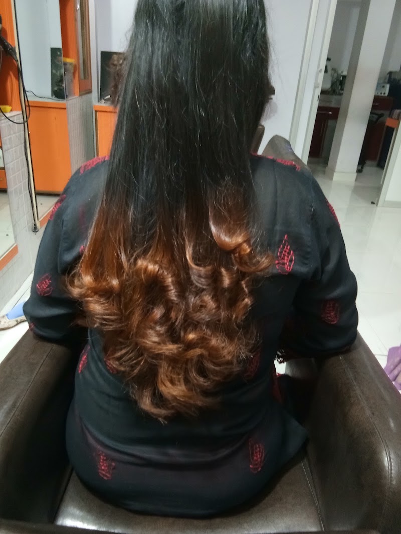 Styles Salon & Academy