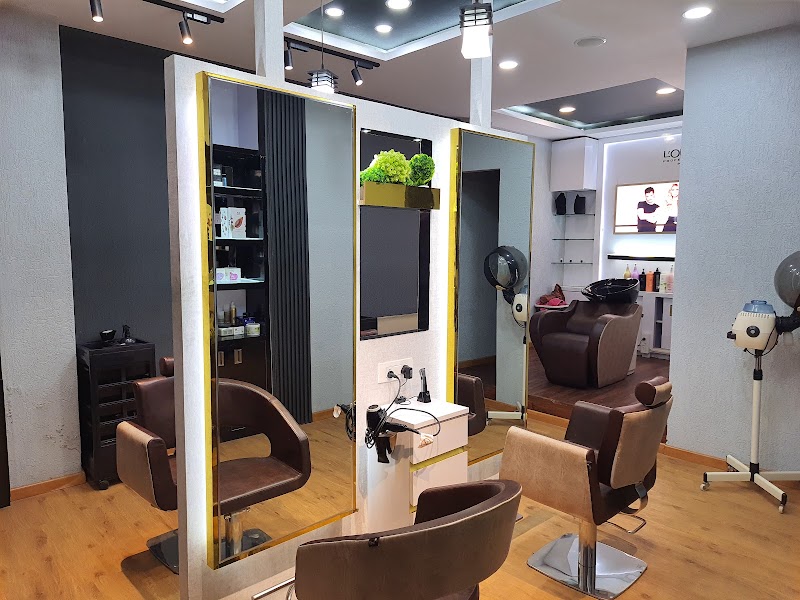 Studio11 Unisex Salon