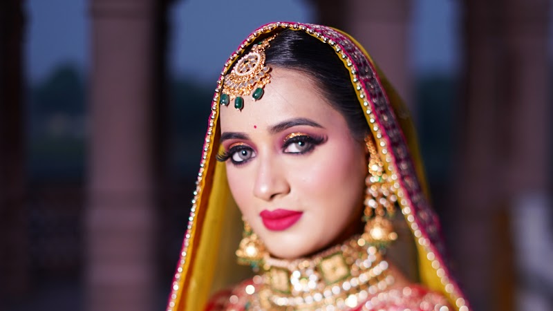 Get Gorgeous salon by neha singh